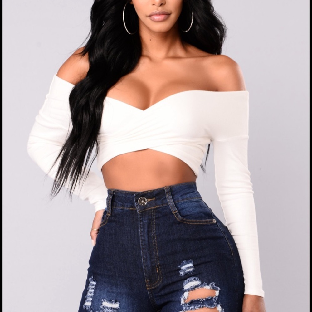 fashion nova myina criss cross top